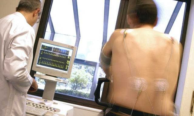 上年龄不能慢跑？钟南山院士提醒：60岁以后，牢记慢跑“3不要”