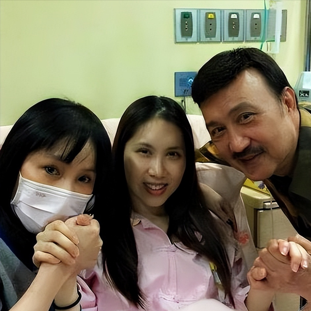 从歌王沦为“台独”的他，赔光家产还欠下百万债务，如今晚年凄凉