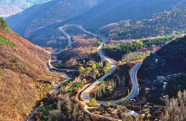 三个一号旅游公路铺就文旅发展新通途
