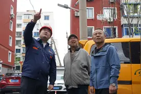 专家提示：警惕手机充电不当惹“火”图片