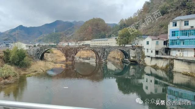 全程超150站,挑战临安最长公交通行线