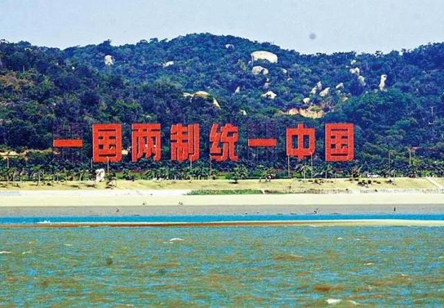 抗议开始了，台岛爆发“入党潮”，赖清德犯下大错，台湾统派被捕