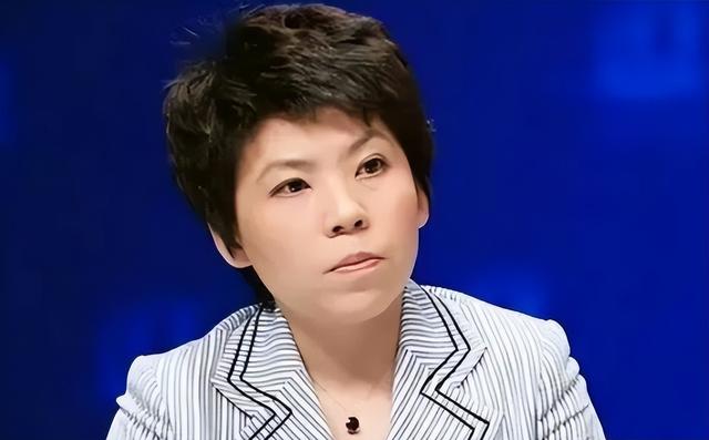 涉贪腐被带走、败光20亿、移民改国籍，邓亚萍身上的谣言太离谱