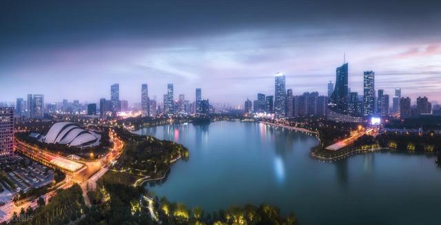 从长安到朝歌：10个被"改亏"了的城市名，榜首最戳心