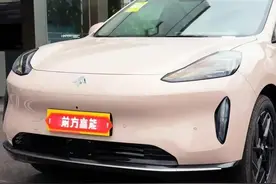 原以为19万的智己LS6已经天下无敌了，没想到昊铂HT比它降还猛！图片