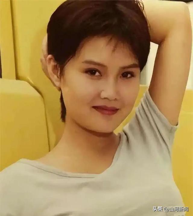 她11岁被导演看中，与名导同居多年被抛弃，如今复出却无人问津