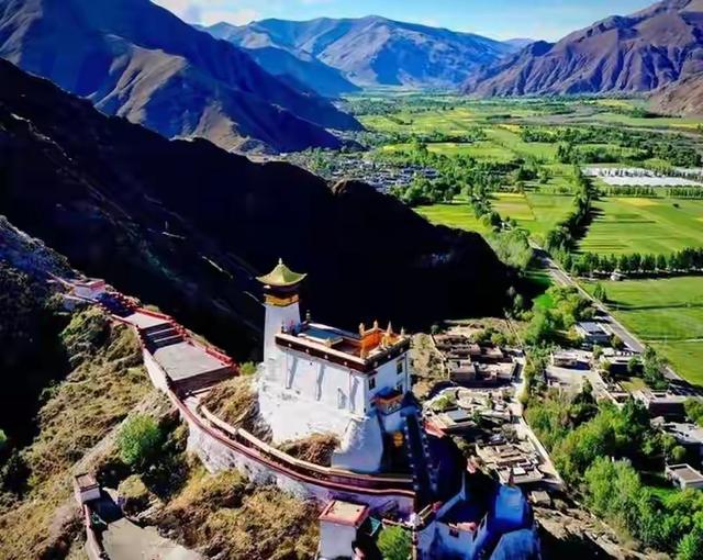 山南•泽当，西藏古人类文化和自然风光的重镇