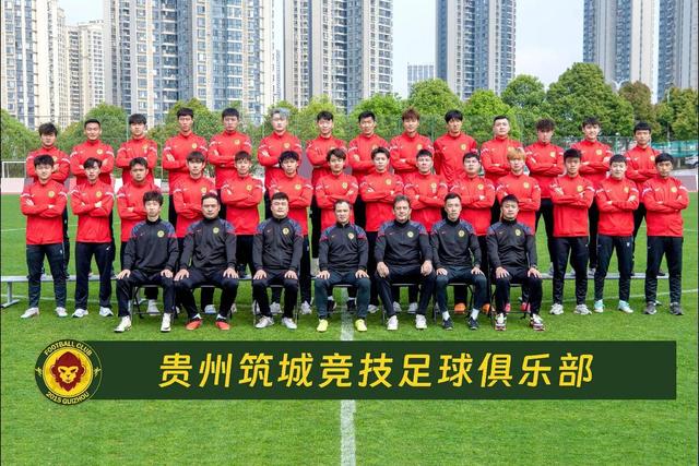 中国男足52岁名帅没落：昔日战术大师，今黯然下课，被中超遗忘