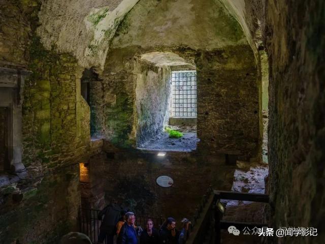 乐在旅途—亲吻布拉尼城堡“巧言石”