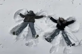 适合下雪时发的浪漫文案图片
