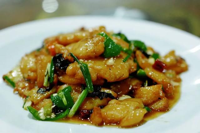 找到了浙江版“大鱼海棠”，人少景美饭好吃！