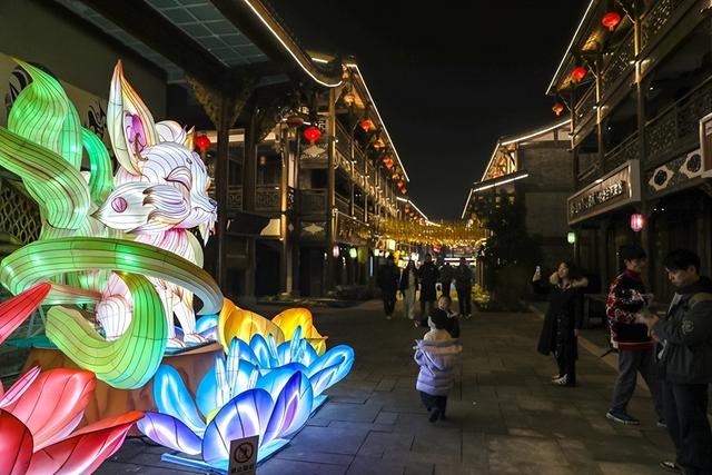 金佛山喜降瑞雪，南国雪原迎绝美盛景！