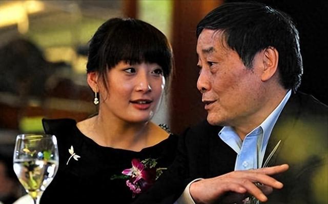 “牡丹花下死，做鬼也风流”，被曝出轨的宗庆后，死后却晚节不保