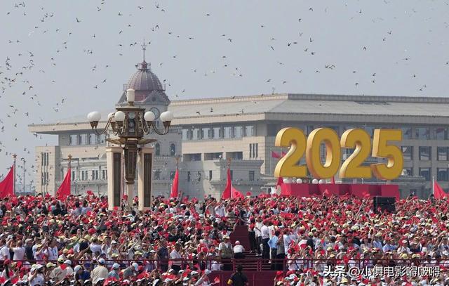 九三阅兵现场：雷军3点去排队，霍启刚姚明同框，体育天团好兴奋