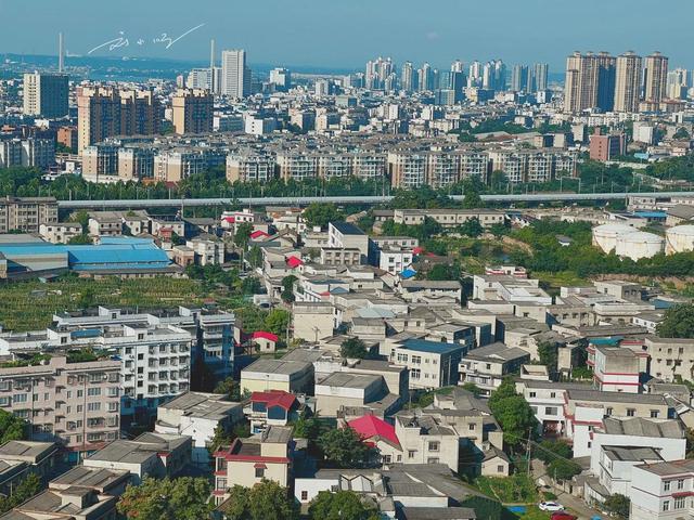 湖南这座“莲城”不简单：作为重要地级市，却总被误以为属于长沙