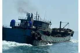 台海巡“扣押”大陆油船，直升机正面现身台海，台军将临大祸图片