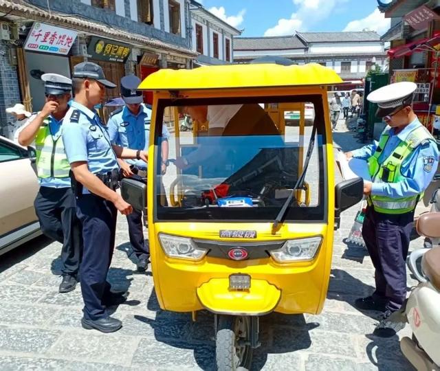 深化“旅游警务” 守护古镇“诗与远方”