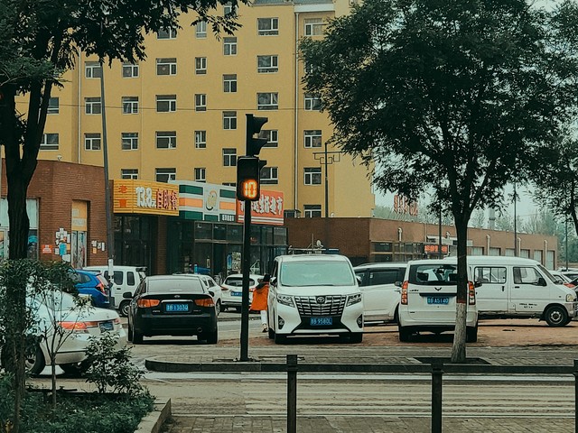 图片关键词 图片关键词