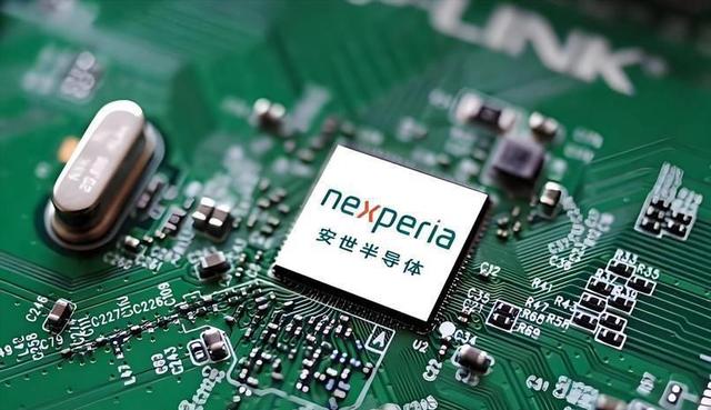 荷兰巨头断供中企晶圆，中国甩出10亿账单反杀！国家这次绝不退让