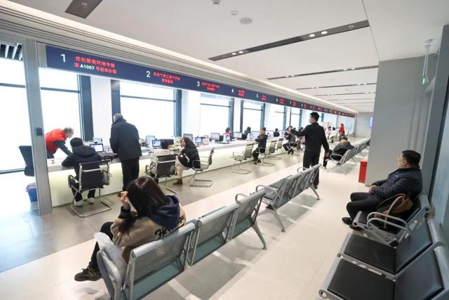 率先统一整合发布免罚慎罚总体清单，东城明确今年全面优化营商环境60项工作任务