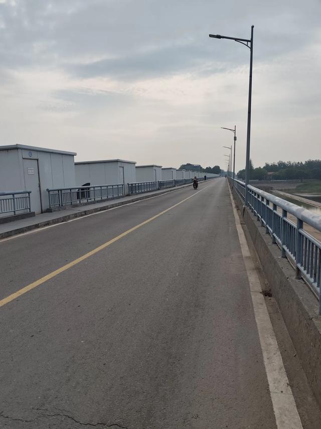 南闸和北闸