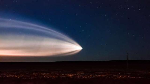 美国秘密微型航天飞机将在太空海岸发射；X-37B开启轨道战新纪元