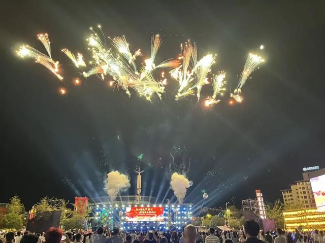 悦·遵义 | 双节同庆，嗨翻新蒲！2025 国庆中秋超全活动攻略来袭