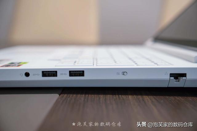 5070还是60？拯救者R9000P 8945HX+5070深度体验 白色性能再加50%