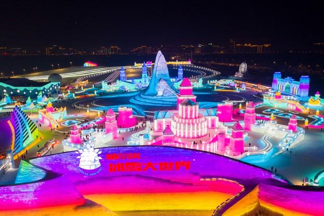 6亿人潮、735%增速！2026春节“顶流”景点出炉，谁是最大赢家？