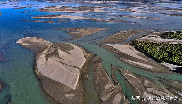 《八进西藏》在山南：遇见雅鲁藏布江与沙漠交织的自然画卷