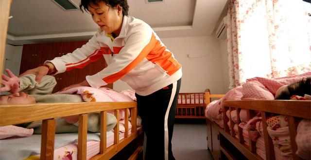 男子破产8年送外卖养家，这天收到900万汇款，追到汇款方后懵了