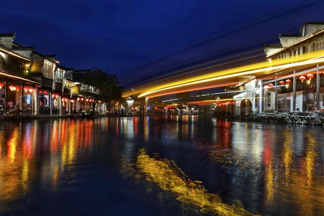 春节古镇游乱成一锅粥，南浔却干了件“傻事”！结果让人傻眼了