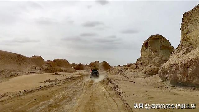 三车勇闯火星一号公路:在地球秘境,赴一场"火星之约"