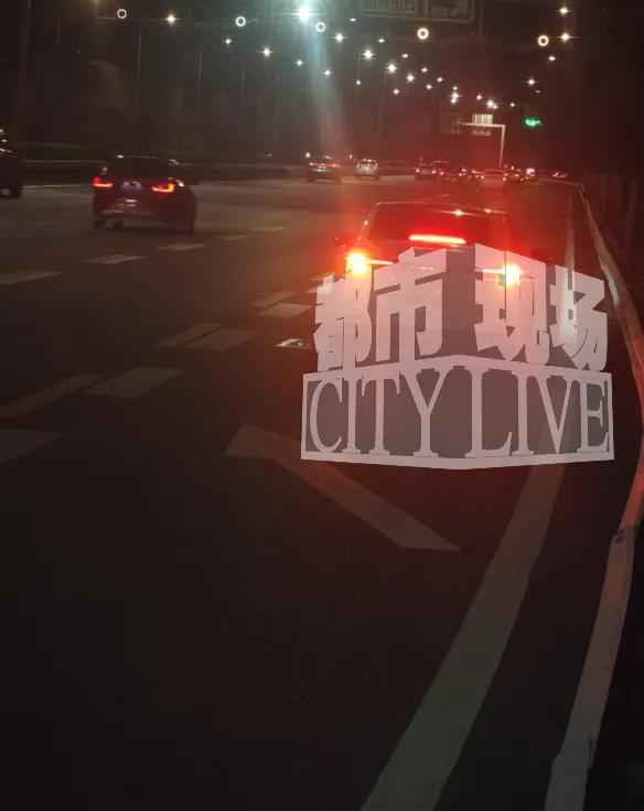 重庆一网约车司机被指因平台单价太低辱骂乘客并“甩客”，网络平台抽成已有新规范