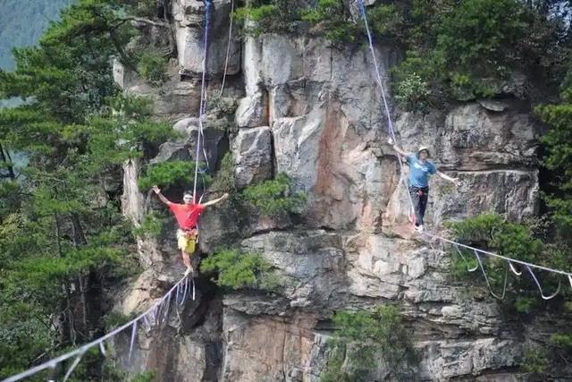 游客量翻倍还多！张家界用一场赛事赚500亿，转型密码藏在哪？