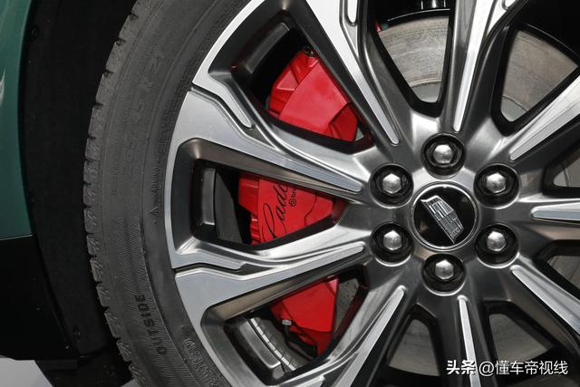 新车 | 指导价37.99万元/惊喜价22.99万元 凯迪拉克XT5大都会型上市