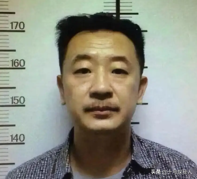 嫁给落魄时的黄海波，任劳任怨养夫多年，曲栅栅现终于苦尽甘来