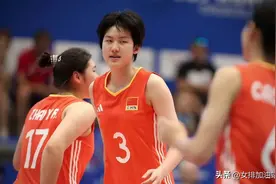 中国女排副攻人才层出不穷，王奥芊还没上位，又冒出一位15岁新星图片