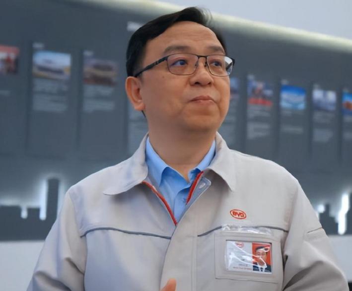 比亚迪王传福土法炼电_中国制造突围逻辑_比亚迪