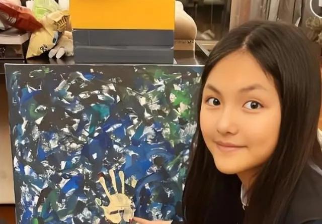 李湘也没想到，自己费心半辈子富养女儿，竟给王岳伦做了“嫁衣”