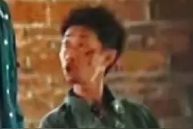 我也不想沉迷这些"互联网嫂子"啊，可是她请我免费吃饺子图片