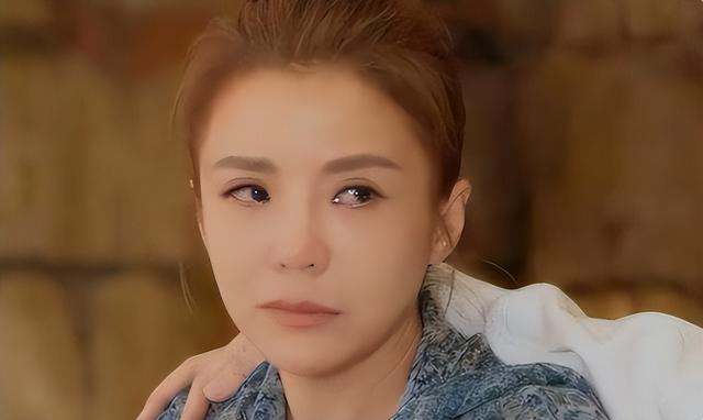 央视主持人朱迅：生命终将结束，为什么不大胆一些