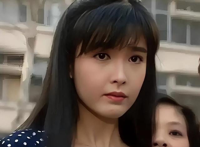 被戴8次绿帽子，3次被捉奸在床，这就是我们“玉女”守卫的爱情