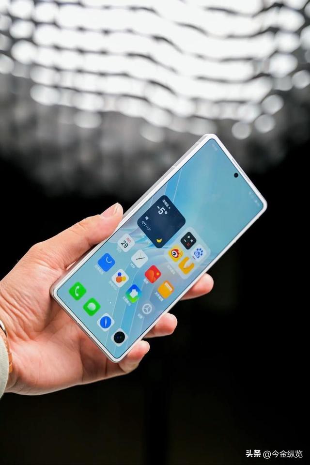 从国民机皇到Other：魅族AI绝地反击，给所有边缘品牌上了一课！