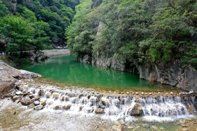 逃离高温，在月亮峡过一场25℃的盛夏!