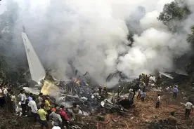 印航坠机为近10年最严重空难！11A座位乘客何以奇迹生还？专家推测坠机原因图片