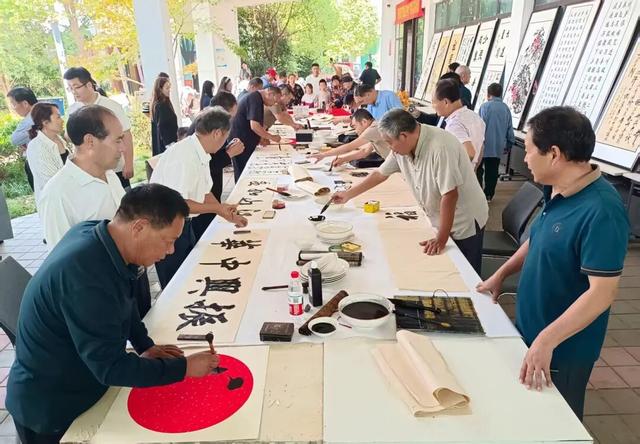 临沂花式闹元宵全攻略：灯会、赏花、优惠、演艺一键收藏！