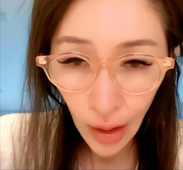 面相变了！下半身“贪婪	”、纵欲过度的萧亚轩，为自己的行为买单