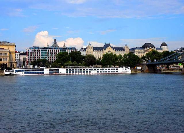 欧洲旅游：走进匈牙利首都布达佩斯（图）