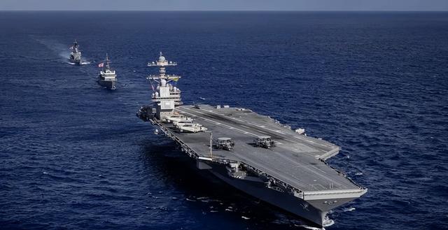 南海坠机后，美军再开3枪，逼中方上审判台？解放军已加速增兵